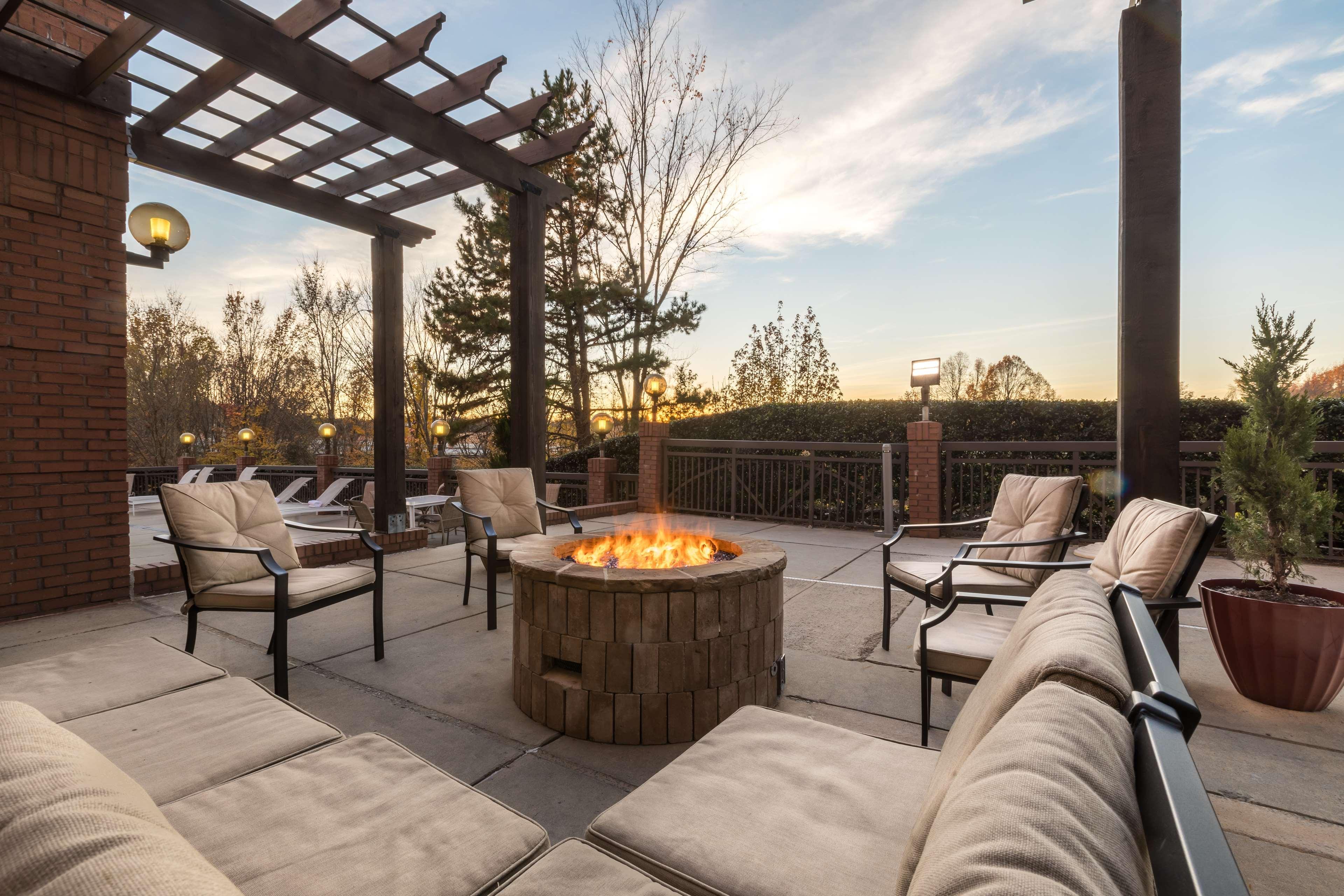 Country Inn & Suites By Radisson, Lake Norman Huntersville, Nc Ngoại thất bức ảnh